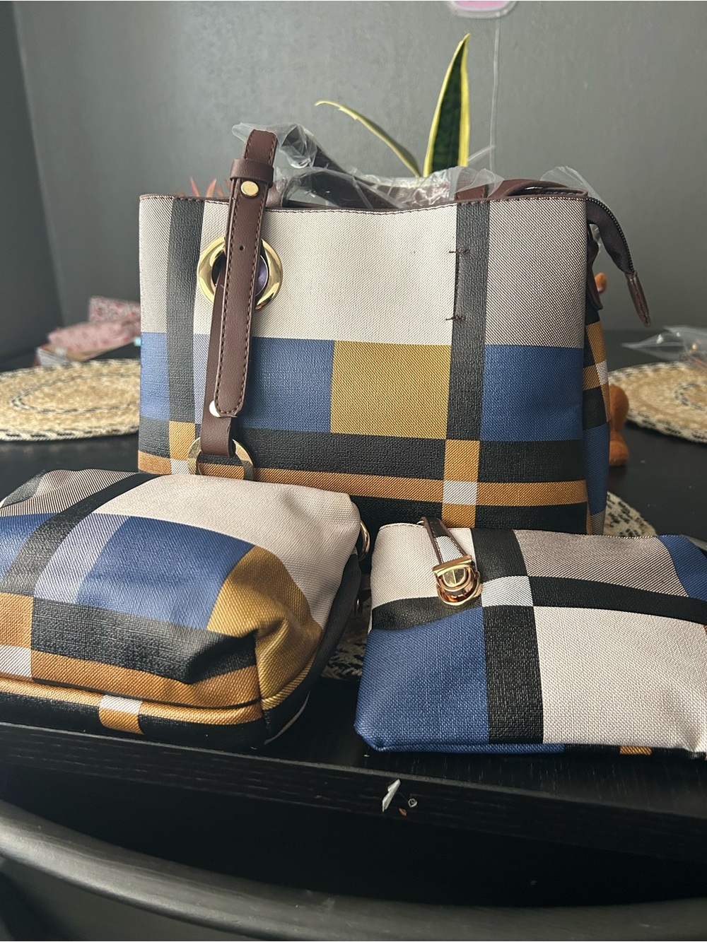 Plaid Pattern Shoulder Tote Bag 3-Piece Set (SHEIN) – NWOT